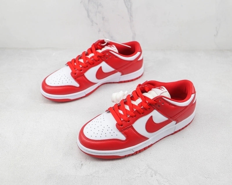 Dunk Low SP University Red