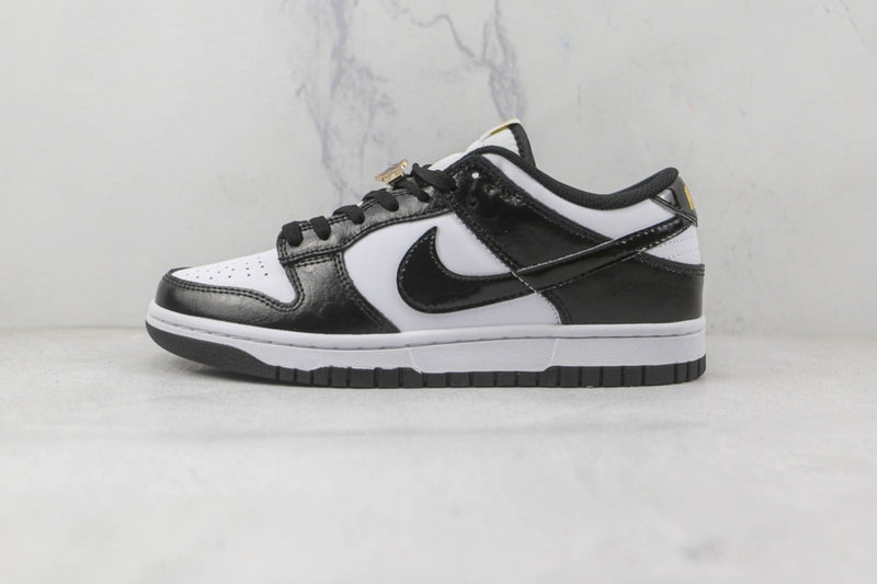 Dunk Low World Champ