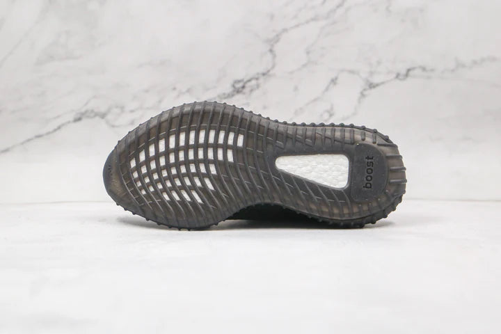 Yeezy Boost 350 V2 Core Black Red