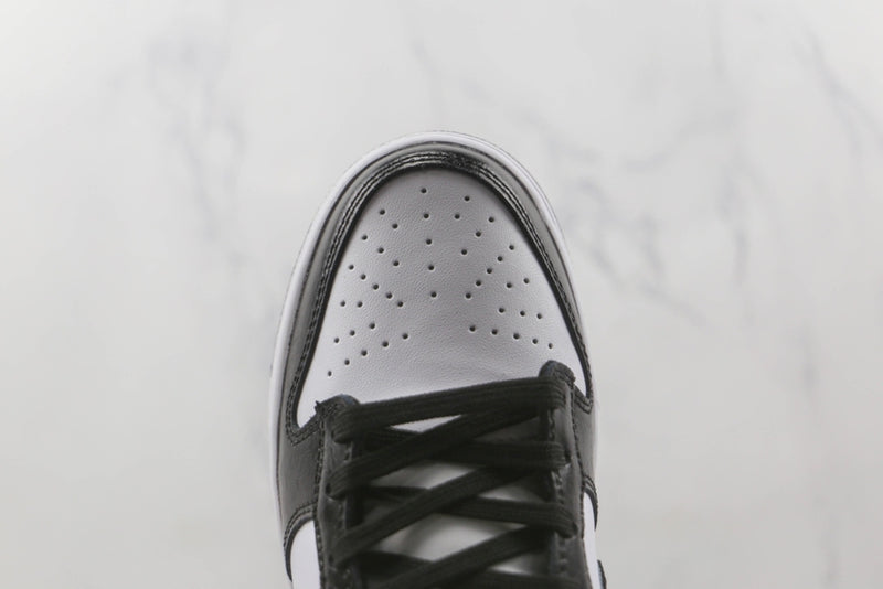 Dunk Low World Champ