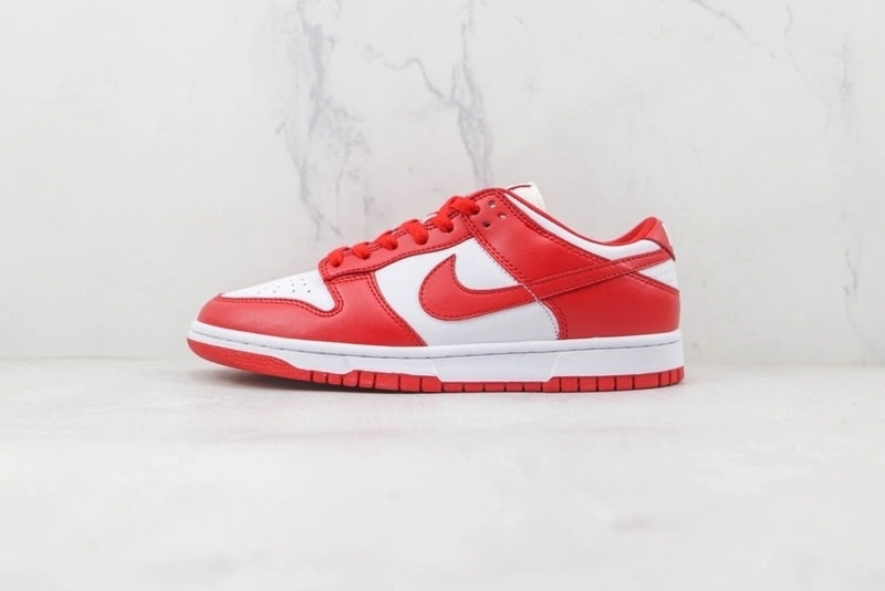 Dunk Low SP University Red