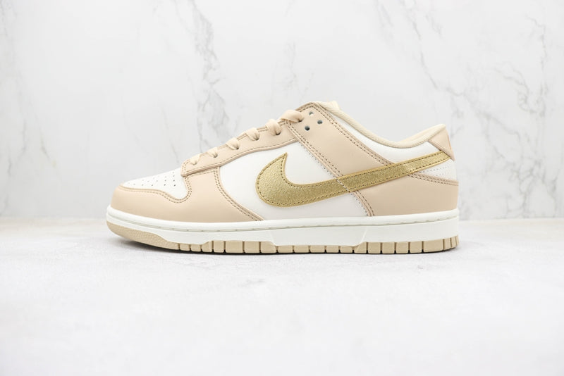Dunk Low Phantom Metallic Gold