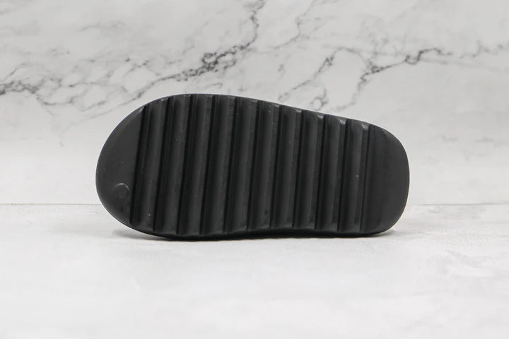 Yeezy Slide Onyx