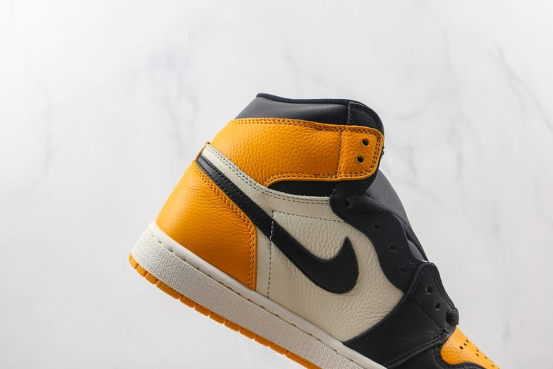 Air Jordan 1 High Yellow toe