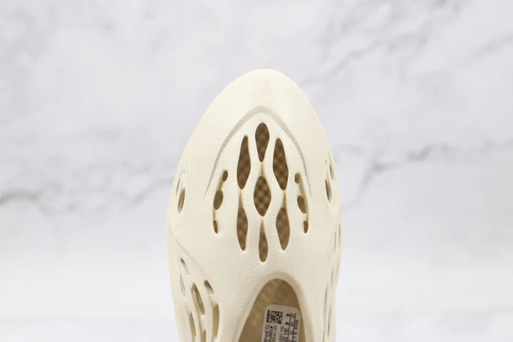 Yeezy Foam Ararat