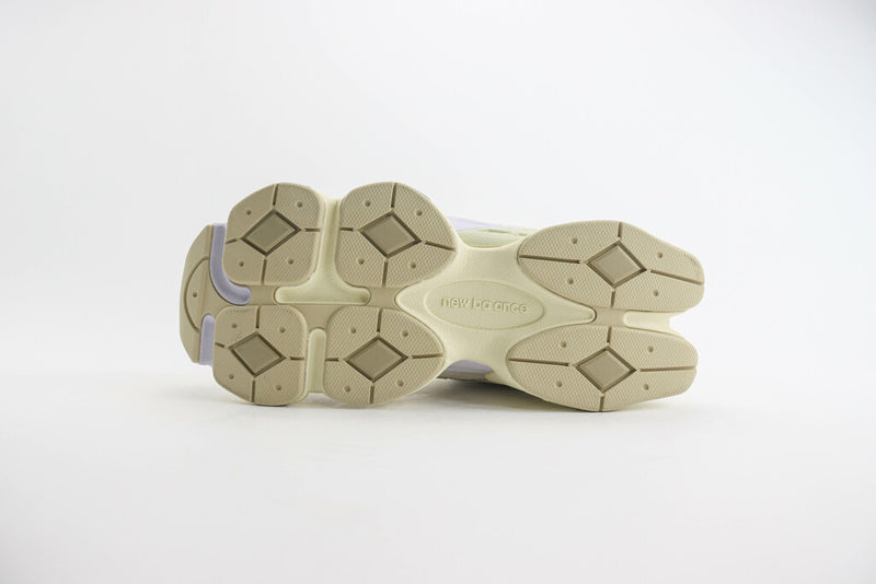 New Balance 9060 Sea Salt Brown