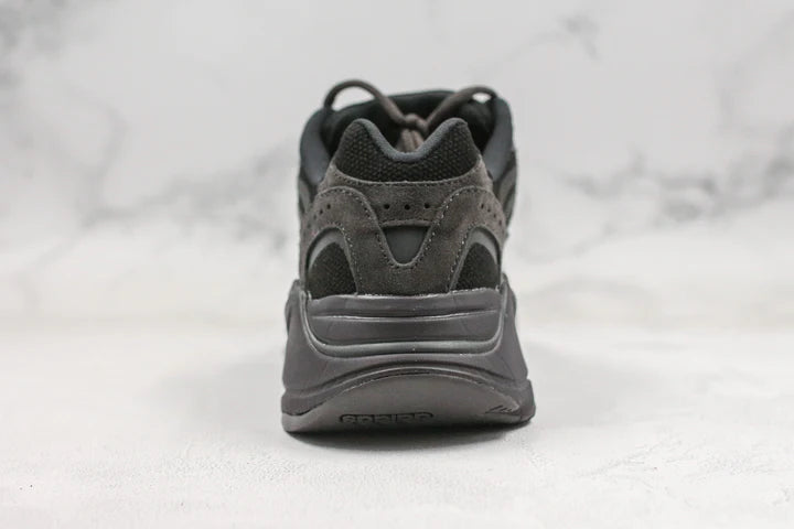 Adidas Yeezy Boost 700 Vanta