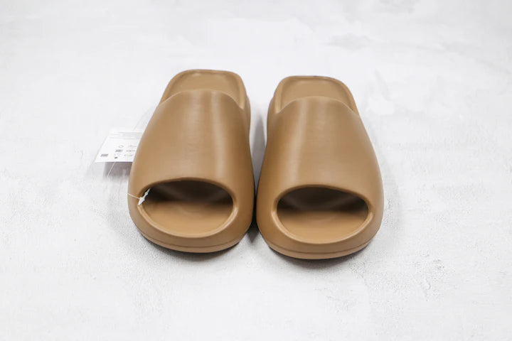 Yeezy Slide Core