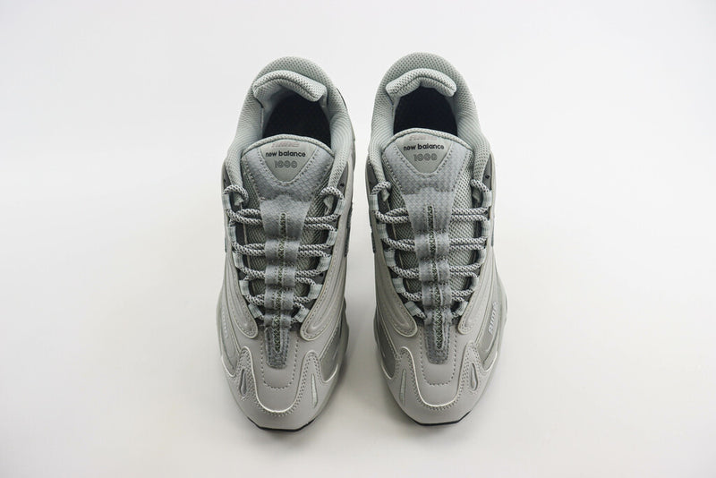 New Balance 1000 Silver Metallic