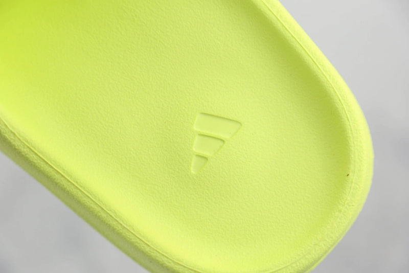 Yeezy Slide Glow Green