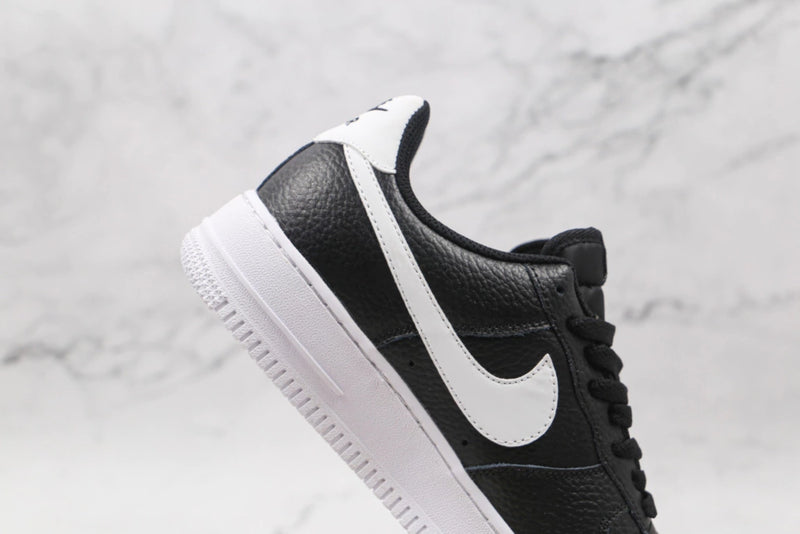Air Force 1 Low Black White Pebbled Leath