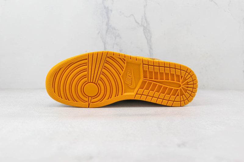 Air Jordan 1 High Yellow toe
