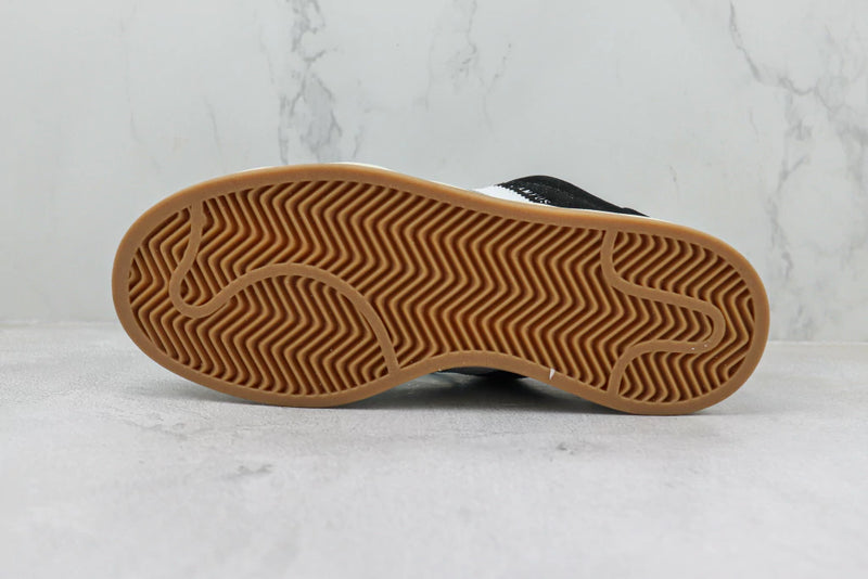 Campus 00s "Core Black"