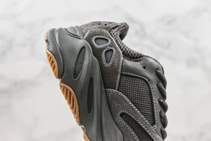 Adidas Yeezy Boost 700 Utility Black