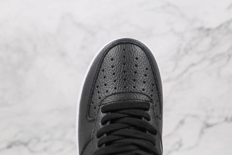 Air Force 1 Low Black White Pebbled Leath