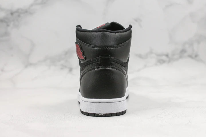Air Jordan 1 High Satin Black