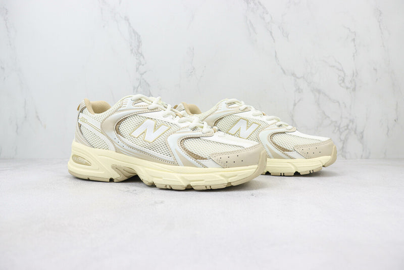 New Balance 530 Beige