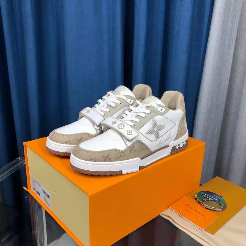 Louis Vuitton Trainer Beige White