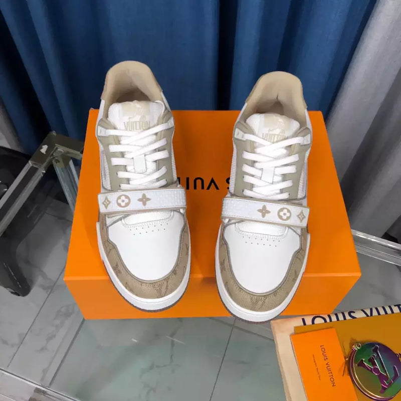 Louis Vuitton Trainer Beige White