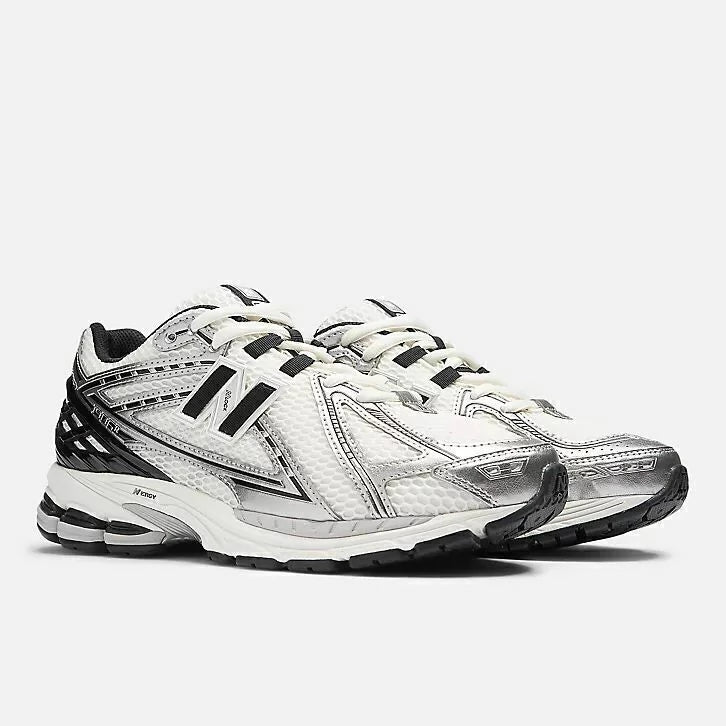New Balance 1906r White Black Silver